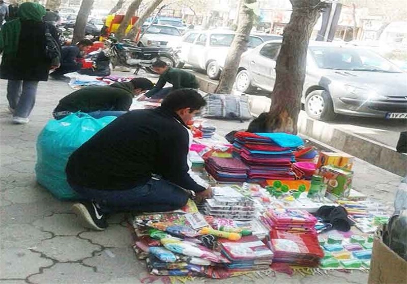 آغاز ساماندهی بساط گستران خیابانهای ولی عصر و جمهوری آغاز ساماندهی بساط گستران خیابانهای ولی عصر و جمهوری