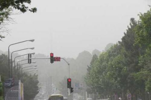 آلوده ترین کلانشهرهای کشور/ کاهش منواکسید کربن در تهران