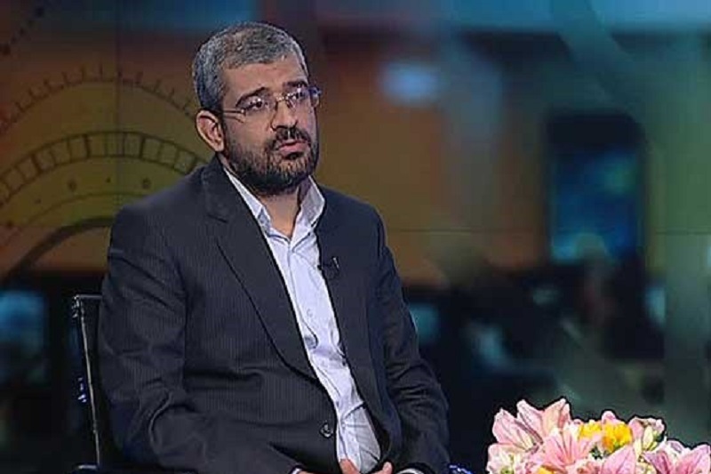 ادعای راه‌اندازی شبکه ملی اطلاعات، مثل ماجرای لباس پادشاه است!/ وزارت ارتباطات زیر بار نظارت شورایعالی فضای مجازی نمی‌رود