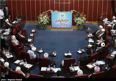 هجدهمین اجلاس خبرگان رهبری آغاز شد 