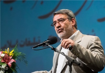 رحمانی فضلی: وقوع زلزله بزرگ در تهران شایعه است 