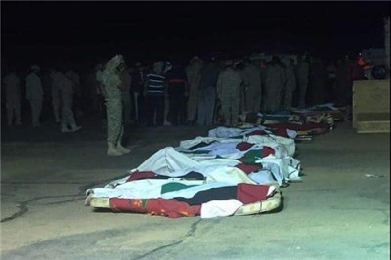 انتقال اجساد ۱۰۳ تن از کشته‌های امارات و بحرین از طریق فرودگاه صافر در مأرب+ تصاویر