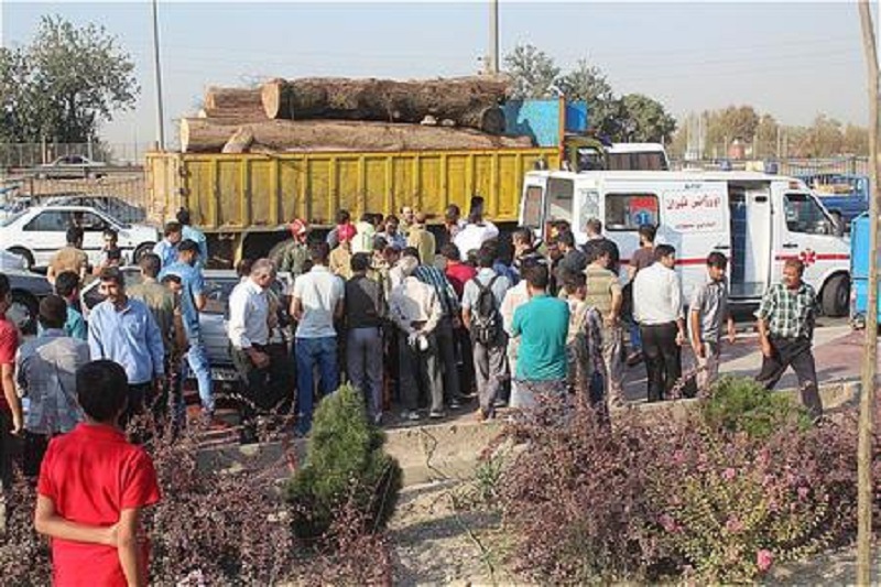 برخورد مرگبار دو خودرو در بزرگراه آزادگان +تصاویر 