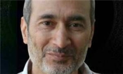 پیکر مرحوم احمد حاتمی توسط نمازگزاران تهرانی تشییع شد