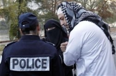 تلاش ماموران استخبارات آلمان برای استفاده از جوانان کرد به عنوان جاسوس