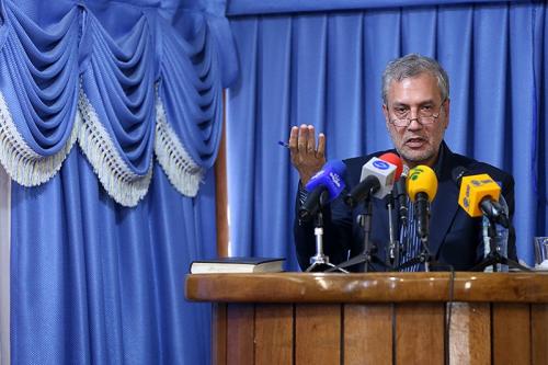 وزیر کار 2 کارته شد/ دولت چهاردهمین اخطارش را دریافت کرد