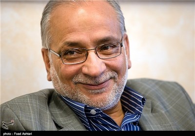 بی‌شرف را ناظر به آینده گفتم 