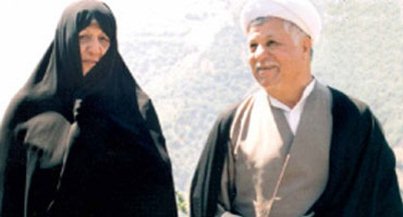 ما خیلی پولدارتر از این بودیم/  پدرم همه زمین هایش در سالاریه قم را به طلاب و نیازمندان قم داد