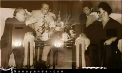 عکسی دیده‌نشده از رهبر انقلاب در چین