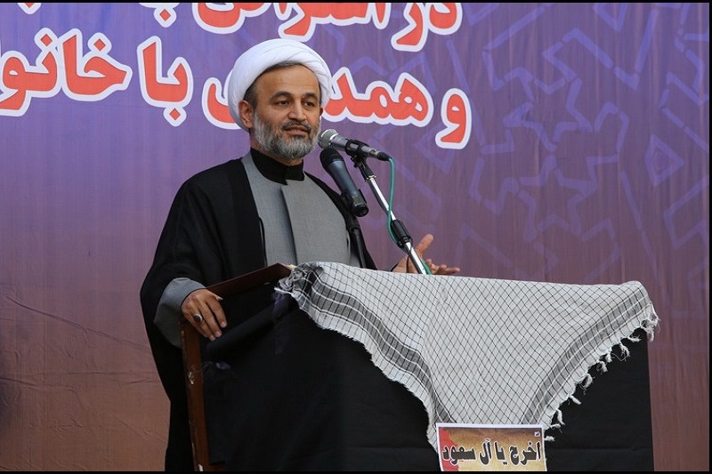 باید برای مواجهۀ تمام عیار با جبهۀ کفر آماده شویم/ فاجعۀ منا یک فریاد آماده‌باش بود 