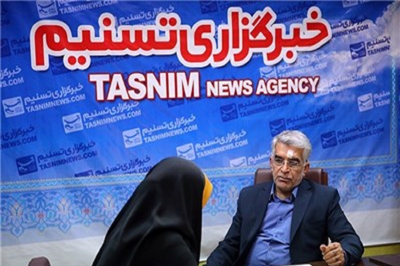 نعمت‌زاده: ۲هزار میلیارد خودروسازان را به‌زور هم که شده، می‌گیرم