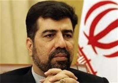 وزیر کشور با خانواده رکن‌آبادی ابراز همدردی کرد 