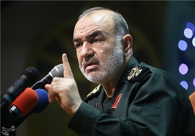 سردار سلامی: شیرازه رژیم آل‌سعود از هم گسیخته است 