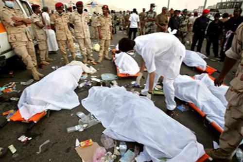 عربستان بدون اجازه، قربانیان پاکستانی فاجعه منا را دفن کرده است