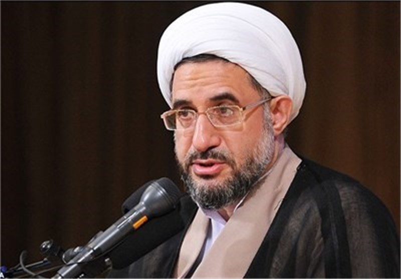 آنچه در فلسطین می‌گذرد به هیچ وجه نشانه عزت مسلمین نیست 