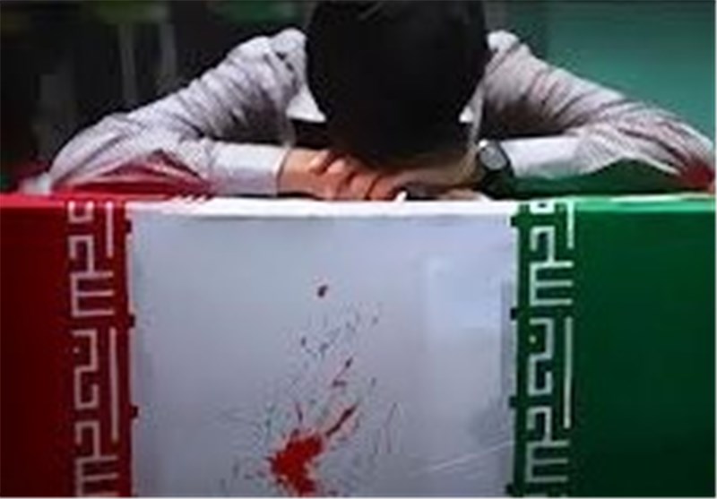 خاکسپاری پیکر مطهر 2 شهید مدافع حرم در گلزار شهدا 