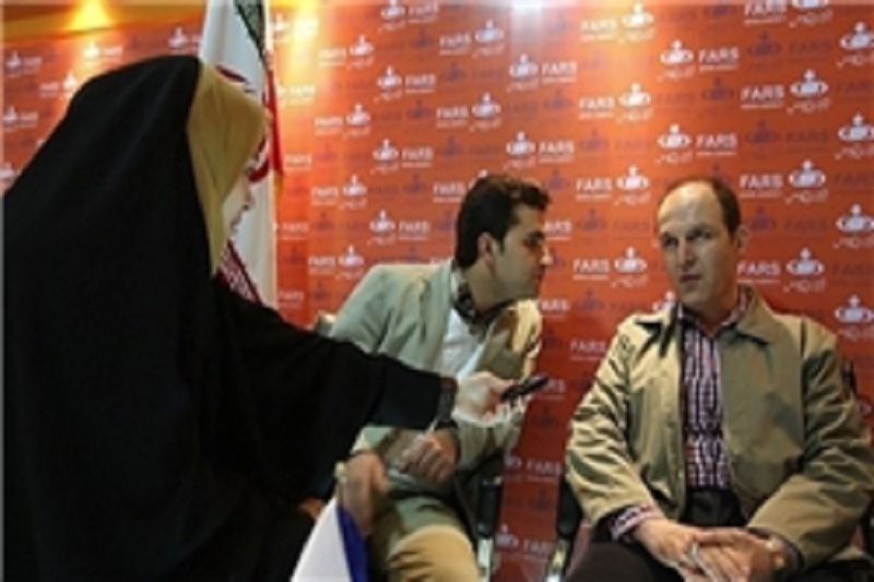 افخمی در هفت هم به خمسه خمسه متعهد است/نمی‌خواهیم حتی یک گلوله مشقی شلیک شود