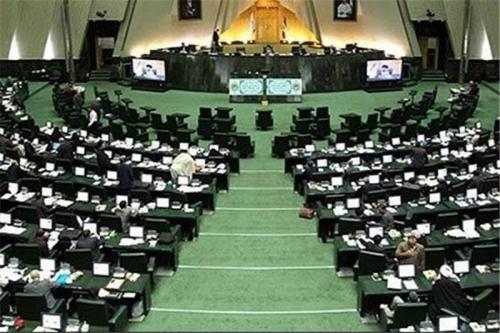  اعتراض حق‌التدریس‌ها موجب استفساریه مجلس به قانون استخدام معلمان شد