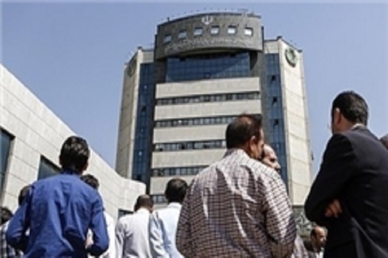 تجمع کارکنان محیط زیست در اعتراض به سوءمدیریت ابتکار/ معترضان تهدید به اخراج شده‌اند
