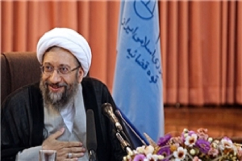 قدردانی دانشجویان بورسیه از آیت‌الله لاریجانی / درخواست ورود فوری محاکم قضایی به پرونده بورسیه‌ها