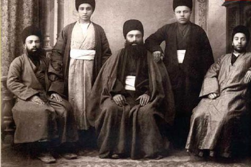 رهبری و پدیده نفوذ/ معمای یهودیان مخفی مشهد/ ابتذال سازی در مورد نفوذ سیاسی پسافرجام