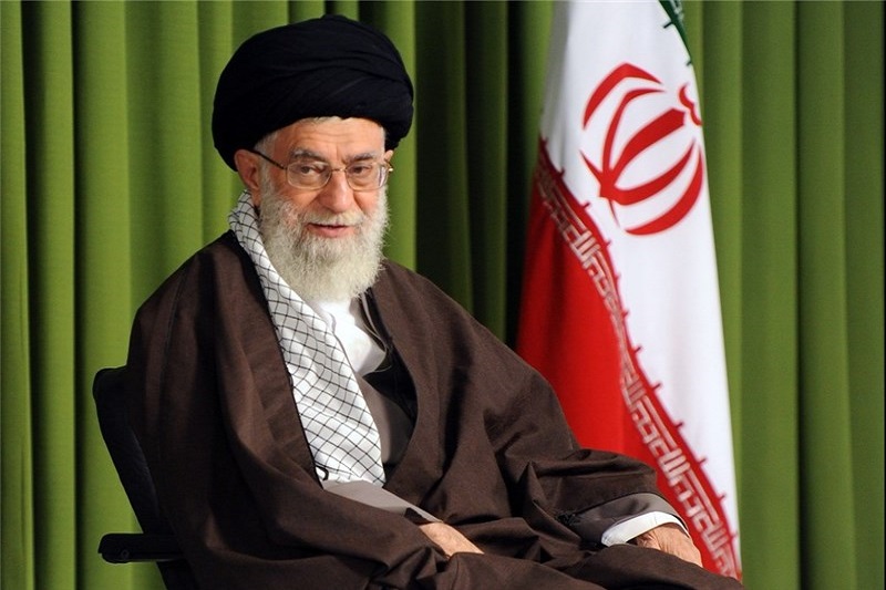 مذاکره با امریکا درباره مسائل منطقه معنا ندارد/ تصمیم گرفتن کشورهای دیگر درباره نظام حکومتی سوریه بدعتی خطرناک است  