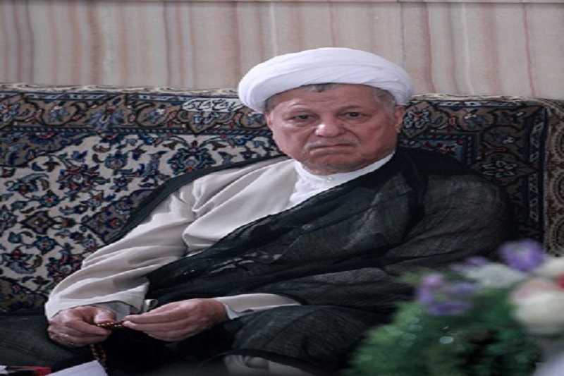  آقای هاشمی! چه کسانی مقابل فرامین امام قرار گرفتند؟