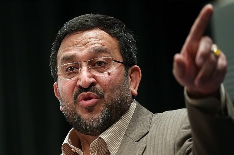 نفوذ مهمترین تهدید امروز کشور است/ جوانان در مراسم 13 آبان به حربه نفوذ پاسخ می‌دهند