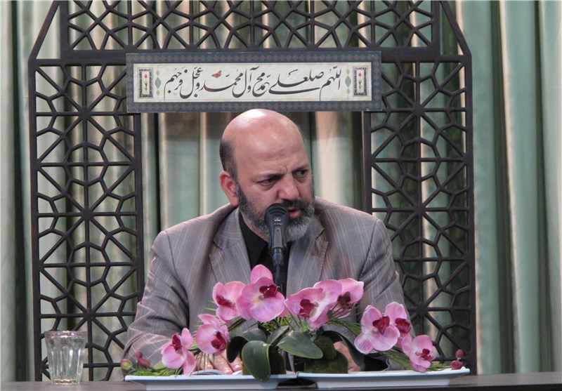 «انا کلب الحسین» گفتن با «أَنْ یُبَلِّغَنِی الْمَقَامَ الْمَحْمُود» سازگاری ندارد 