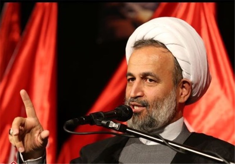پناهیان: شرکت در راهپیمایی اربعین تکلیف و وظیفه همه مومنین است 