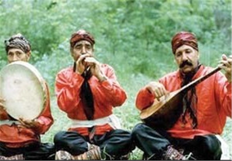 بی‌سر و سامانی موسیقی مقامی در خراسان‌رضوی/جشنواره‌‌ها حال موسیقی مقامی را خوب نمی‌کند 