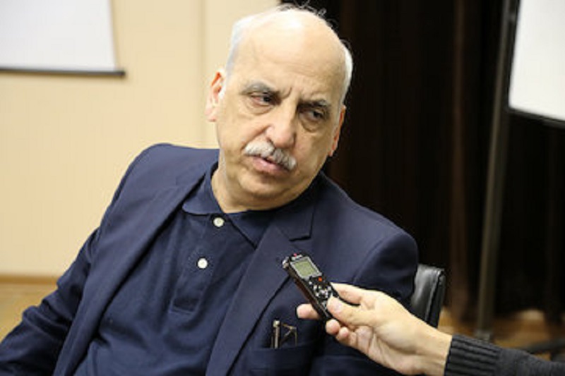 کاهش نرخ سود بانکی کار مستاجران را دشوار می‌کند/ علت عدم واکنش بورس به بسته ضدرکود 