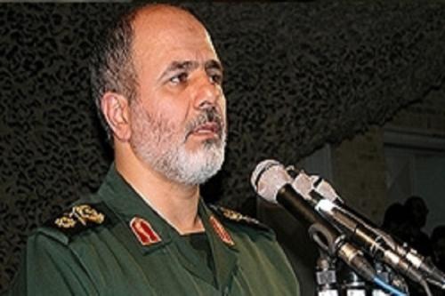 سردار احمدیان: تضعیف ارزش‌های انقلاب زمینه‌سازی برای نفوذ است