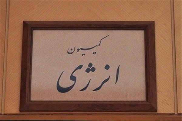 اختلاف‌نظر درباره قراردادهای جدید نفتی/مرکز پژوهش‌ها گزارش می‌دهد