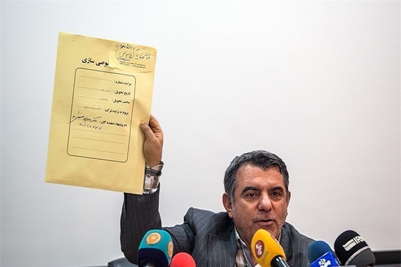  مقصر خصوصی‌سازی‌های غلط مجلس و دولت هستند 
