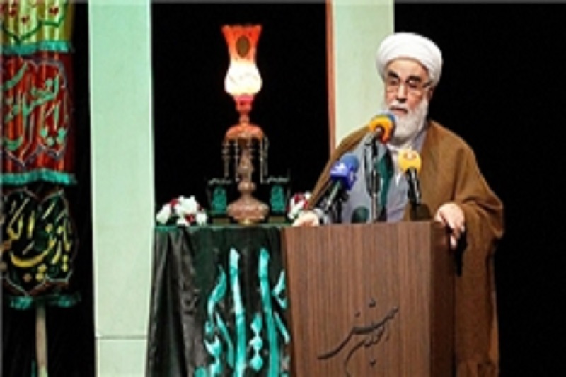 محمدی گلپایگانی: «بصیرت» لازمه مداحی برای اهل بیت(ع) است