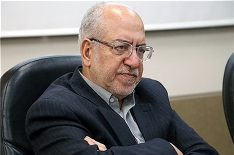  نعمت زاده: تنها 654 خودروی چینی با وام 25 میلیونی فروش رفت 