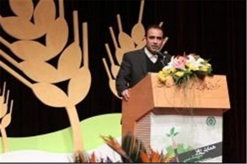  کشاورزان کارنامه می‌گیرند 
