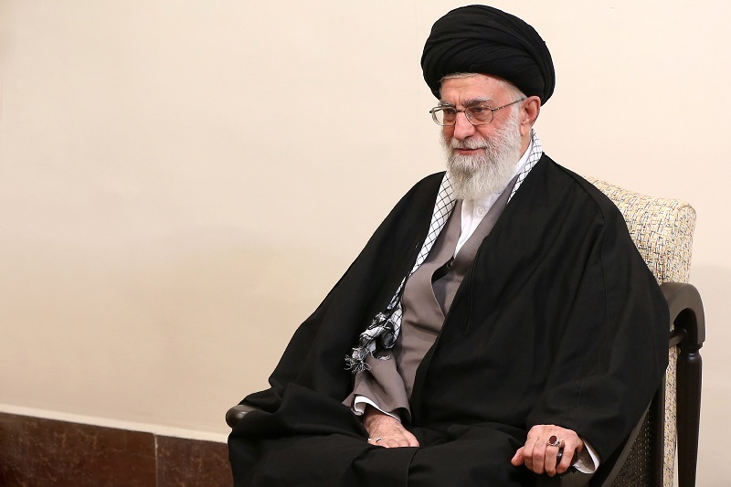 آمریکا در عراق به‌طور مستقیم به داعش کمک کرد/ تنها راه نجات کشورهای مستقل، ایستادگی و تکیه بر مردم در جنگ اراده‌هاست