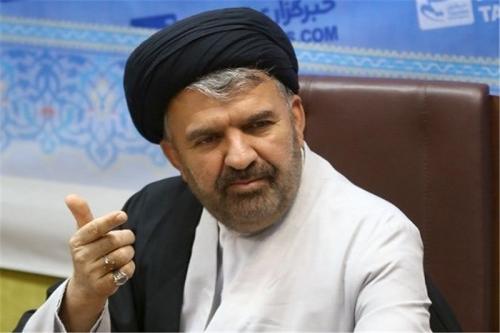  عمره را تخریب می‌کنند چون اثرات شگفت‌انگیزش را روی جوان‌ها دیده‌اند 