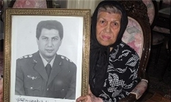   نگارش زندگی خلبانی که به خاطر وطن از ازدواج با زن خارجی صرف‌نظر کرد