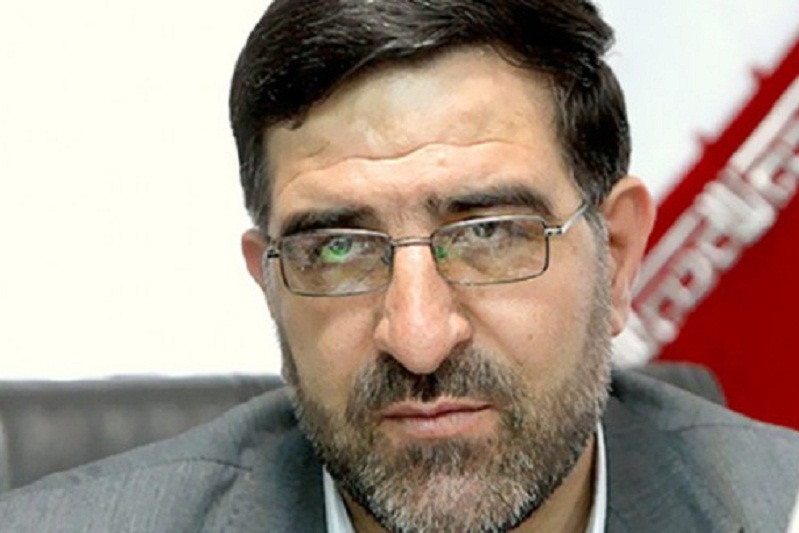 دشمن برای نفوذ شبکه‌ای نخبگان را هدف قرار داده است/نهضت مشروطه و دوران مصدق قربانی نفوذ دشمن شدند
