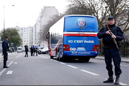 پاریس دوباره وضعیت امنیتی به خود گرفت + تصاویر