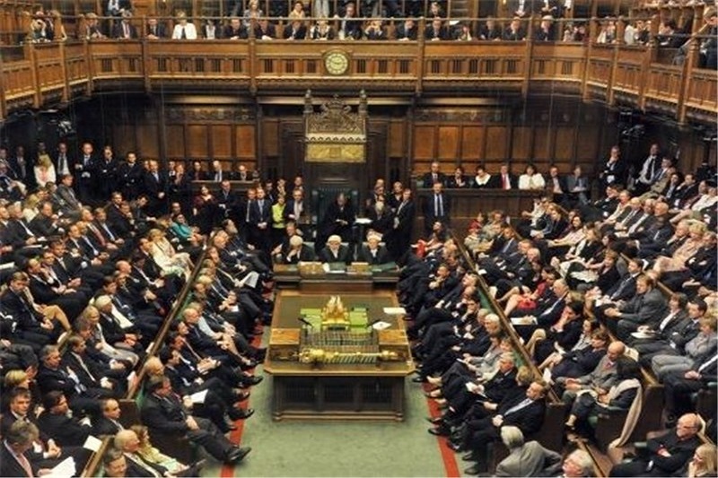 پارلمان انگلیس با حمله هوایی علیه داعش در سوریه موافقت کرد