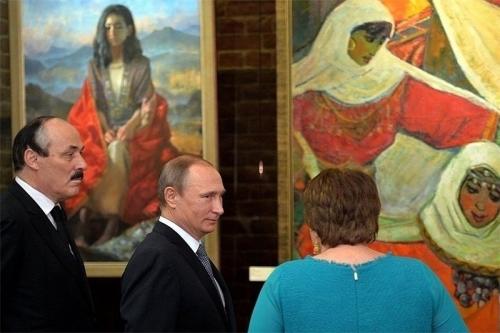 تصاویر حضور پوتین در نمایشگاه «دربند»