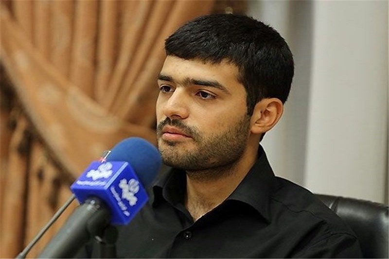 آقای روحانی امیدتان به خدا باشد/ امیدواریم جای کدخدا با خدا عوض نشود