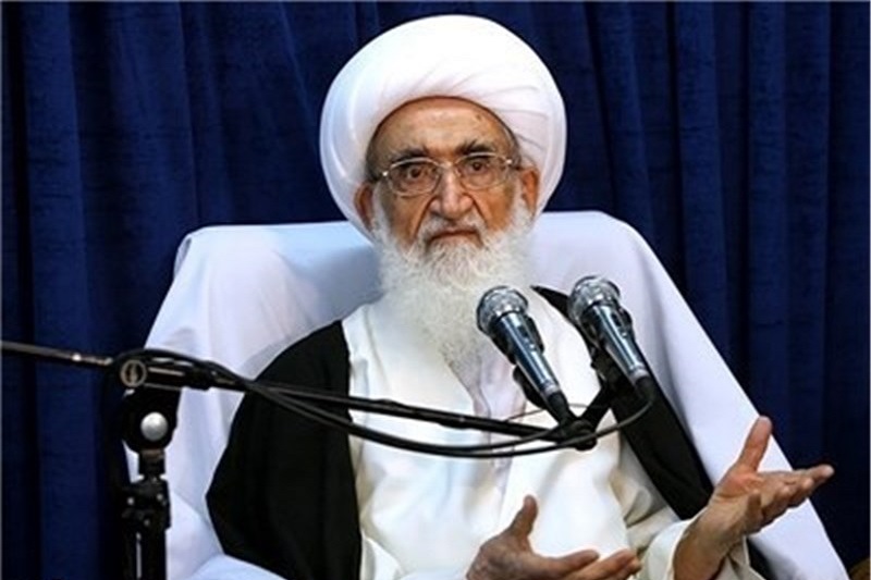 نیرو‌های انقلابی در انتخابات مجلس متحد شوند/ متحد نشوید؛ طرف مقابل قدرتمند می‌شود