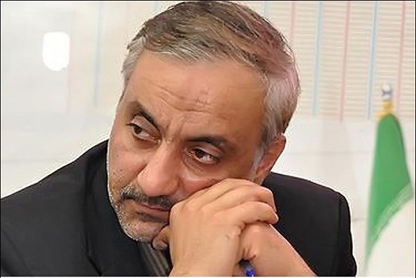 مجلس در جریان جزئیات قراردادهای جدید نفتی نیست