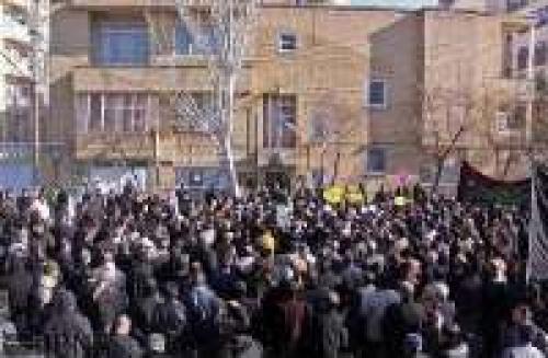 Tabrizi citizens protest to killing Azerbaijani Muslims 