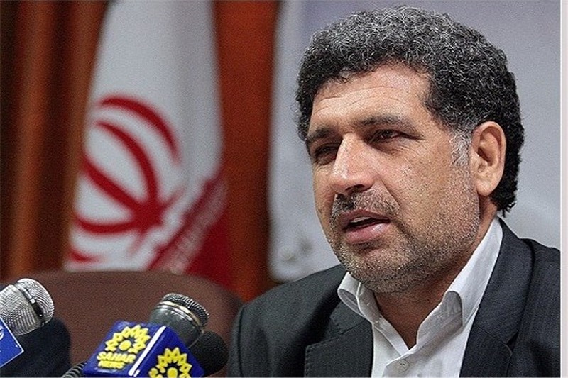  استعفاء خیانت به وزیر است/جدایی من از وزارت اقتصاد با توافق طیب‌نیا بود 